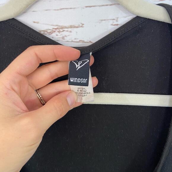 Windsor L Black Tie Up Knot Front Long Sleeve Basic Crop Top - Picture 6 of 6